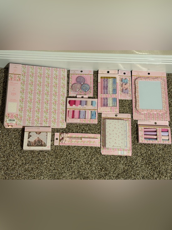 LoveShackFancy Accessories - Love Shack Fancy Yoobi School supply bundle